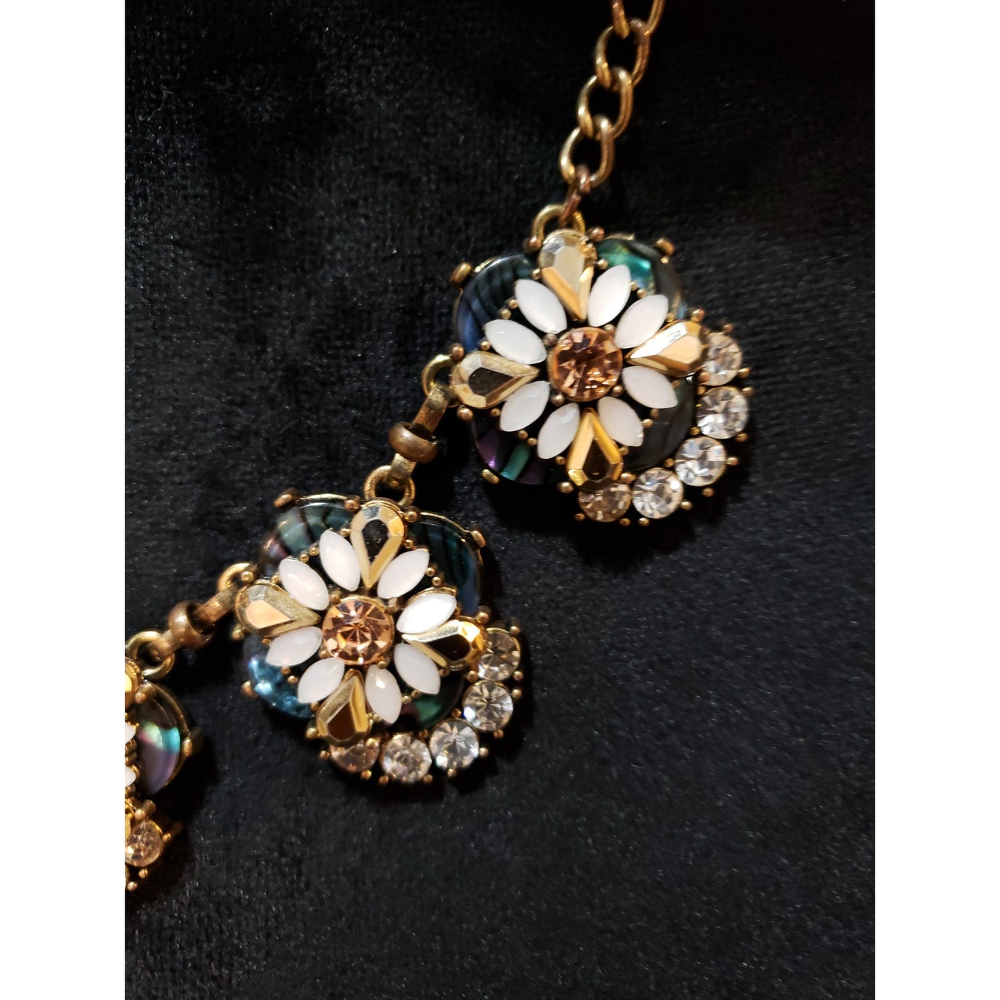 Womens Fashion Gold Tone Encrusted Crystal Acrylic Rhinestone Floral Necklace