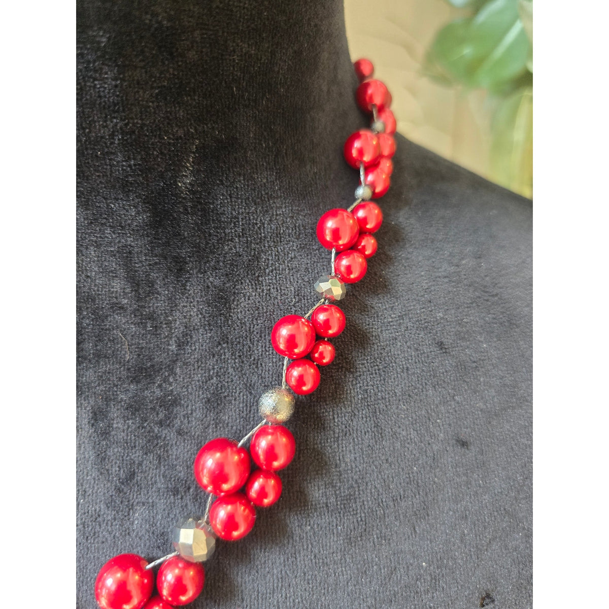 Red Beaded Cluster Statement Necklace Silver Tone Bold Fashion Jewelry