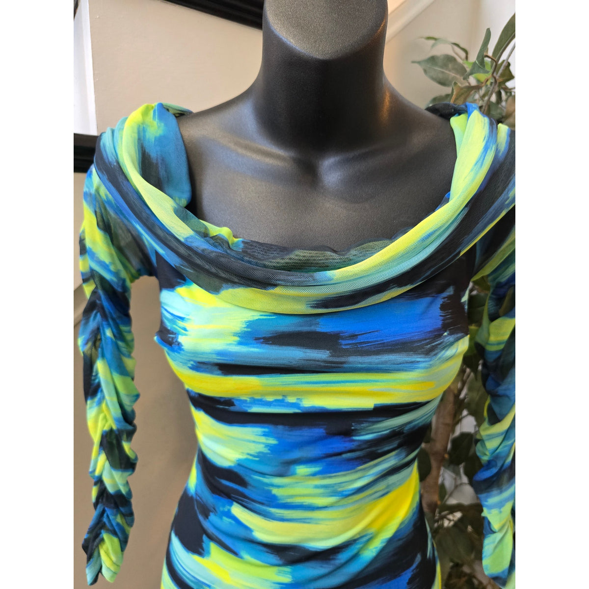 Club L Bodycon Dress 10 Tie Dye Stretch Bardot Neck Ruched Long Sleeve Party