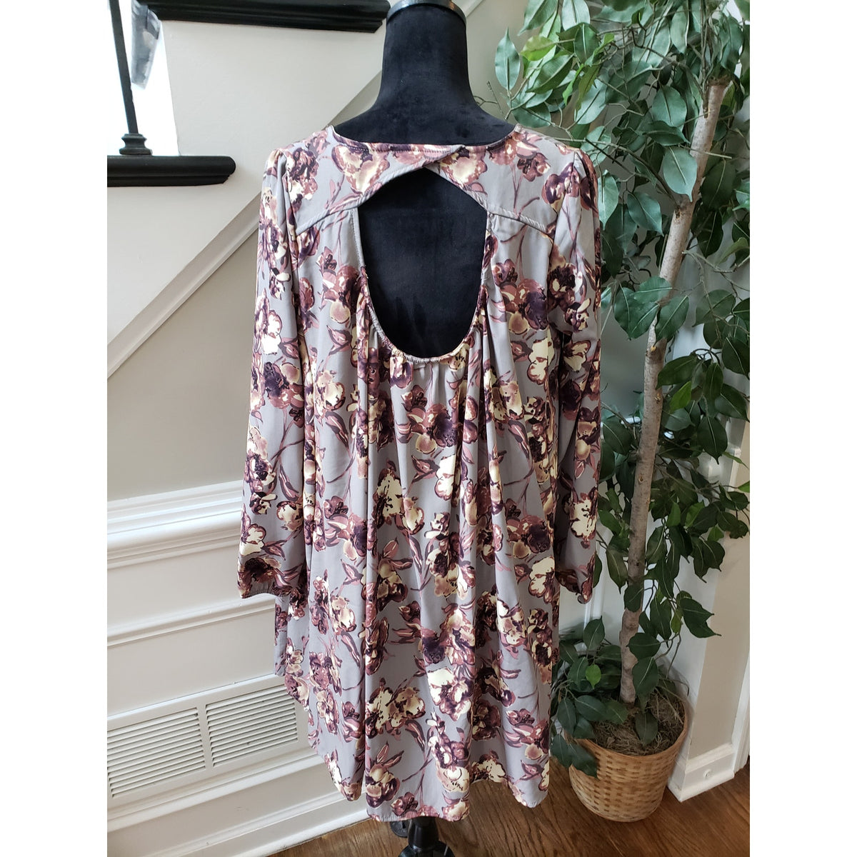 Peach Love Fit & Flare Dress Women M Multi Floral Lined Keyhole Back Long Sleeve