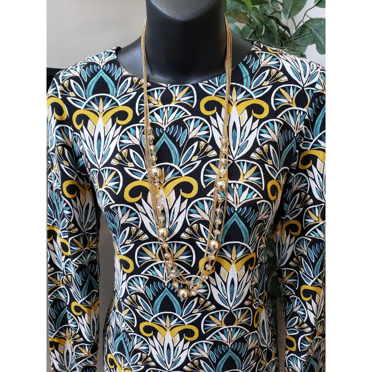 H&M Shift Dress Women Size 2 Multi Diamond Floral Viscose Long Sleeve Round Neck