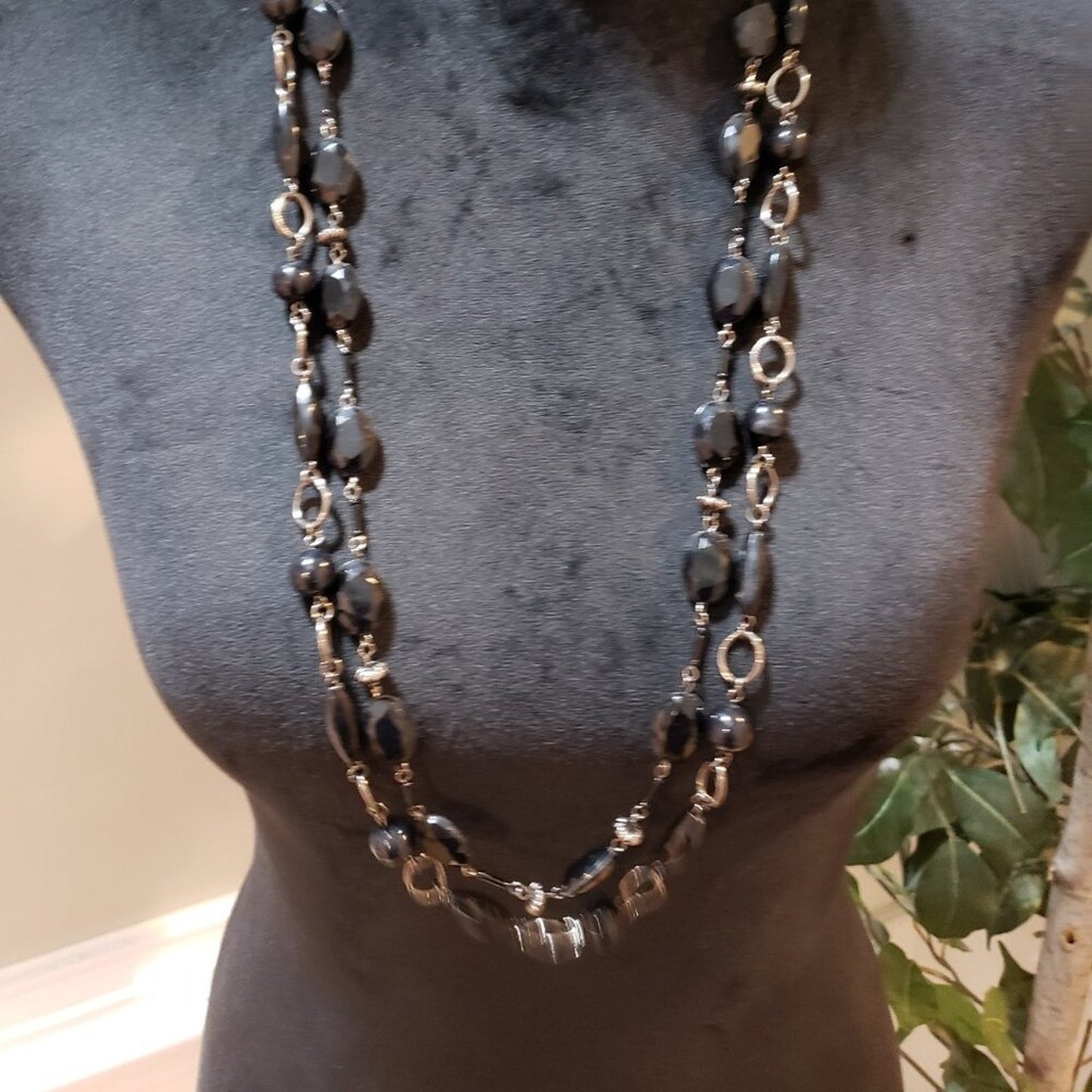 Womens Fashion Black Gemstone Beaded and Links Double Row Necklace Jewelry
