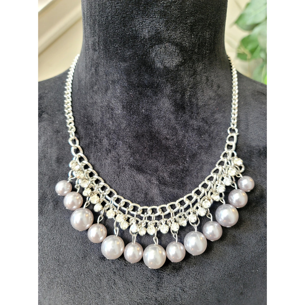Women's Silver Tone Faux Pearl Rhinestone Bib Statement Necklace Choker Gift
