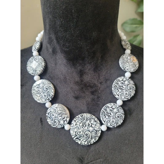 Women's Statement Black White Round Bead Necklace Lobster Clasp Chunky Boho