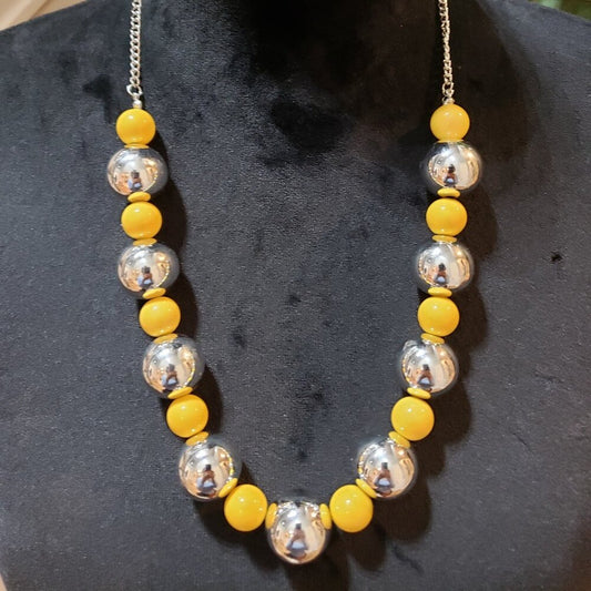Womens Fashion Silver Yellow Graduated Bead Collar Necklace with Lobster Clasp