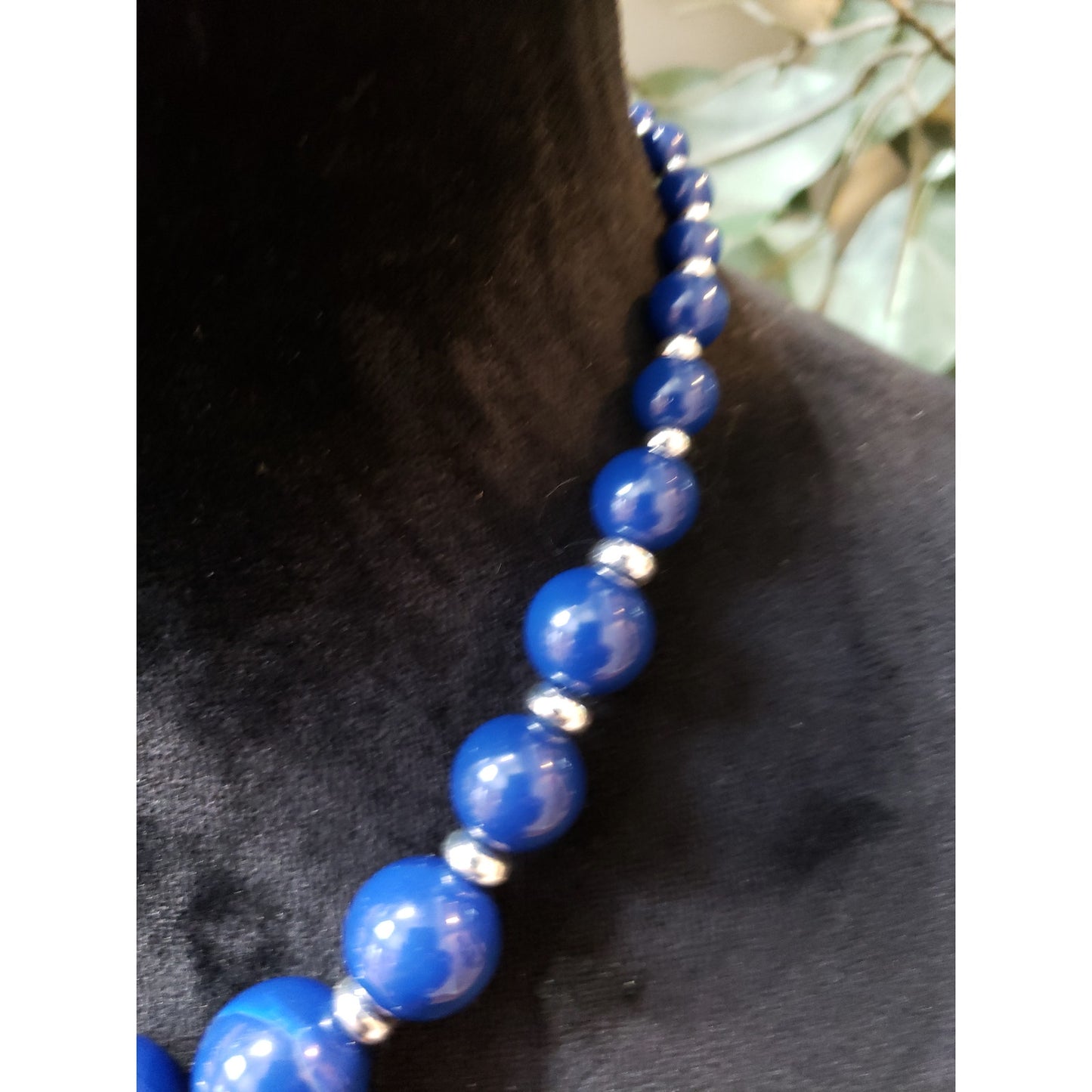 Women Fashion Blue Graduating Beaded with Silver Spacers Collar Necklace Jewelry
