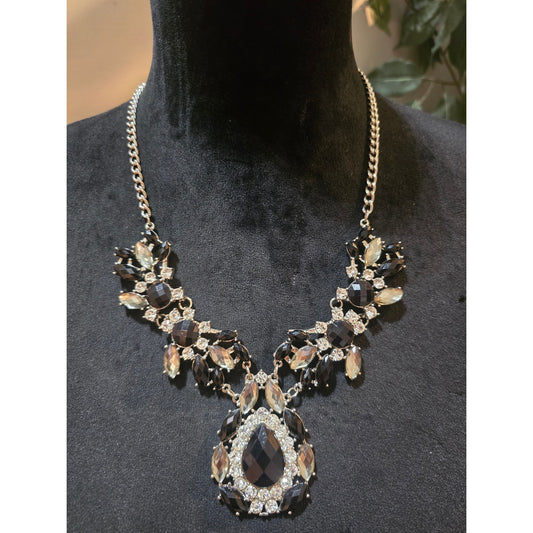 Women's Statement Black Crystal Bib Necklace With Lobster Clasp Closure