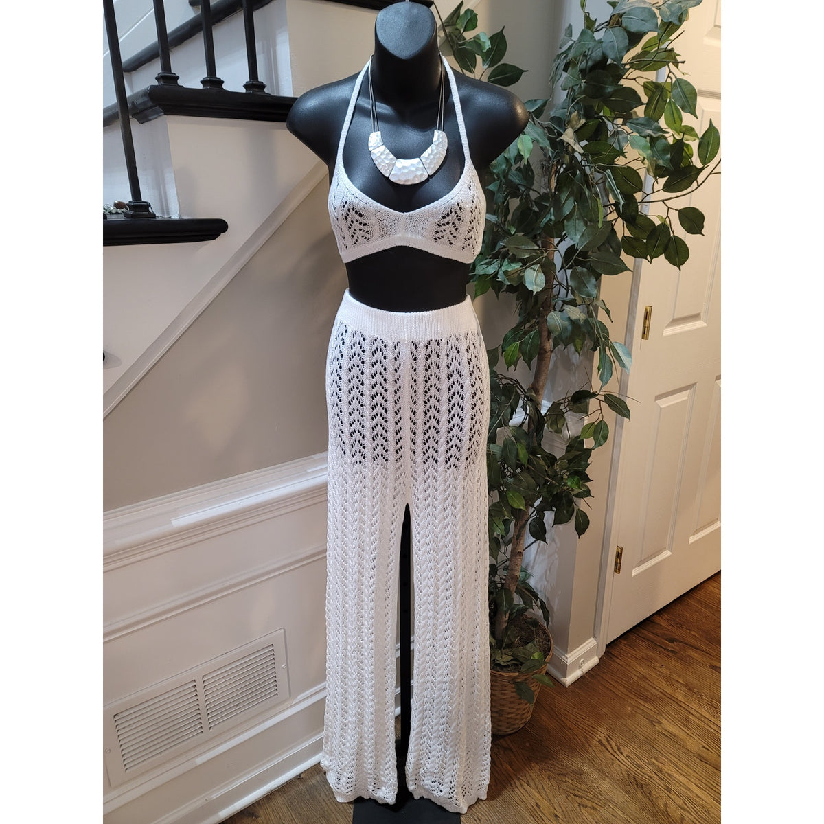 Crochet 2 Piece Set Women Medium White Cover Up Pant Halter Bikini Top Open Back