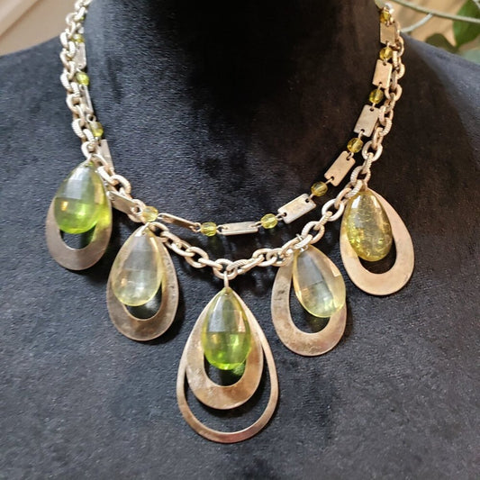 Women Green Yellow Teardrop Crystal Curb Chain Necklace with Lobster Clasp