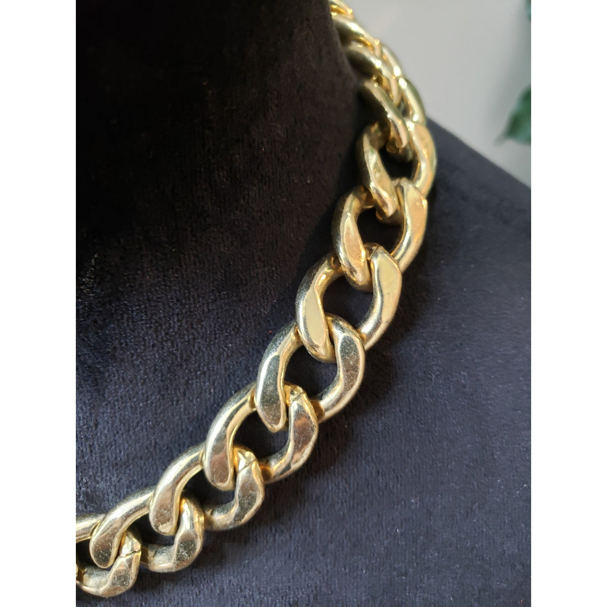 Women's Statement Necklace Chunky Gold Tone Chain Lobster Clasp Fashion Jewelry
