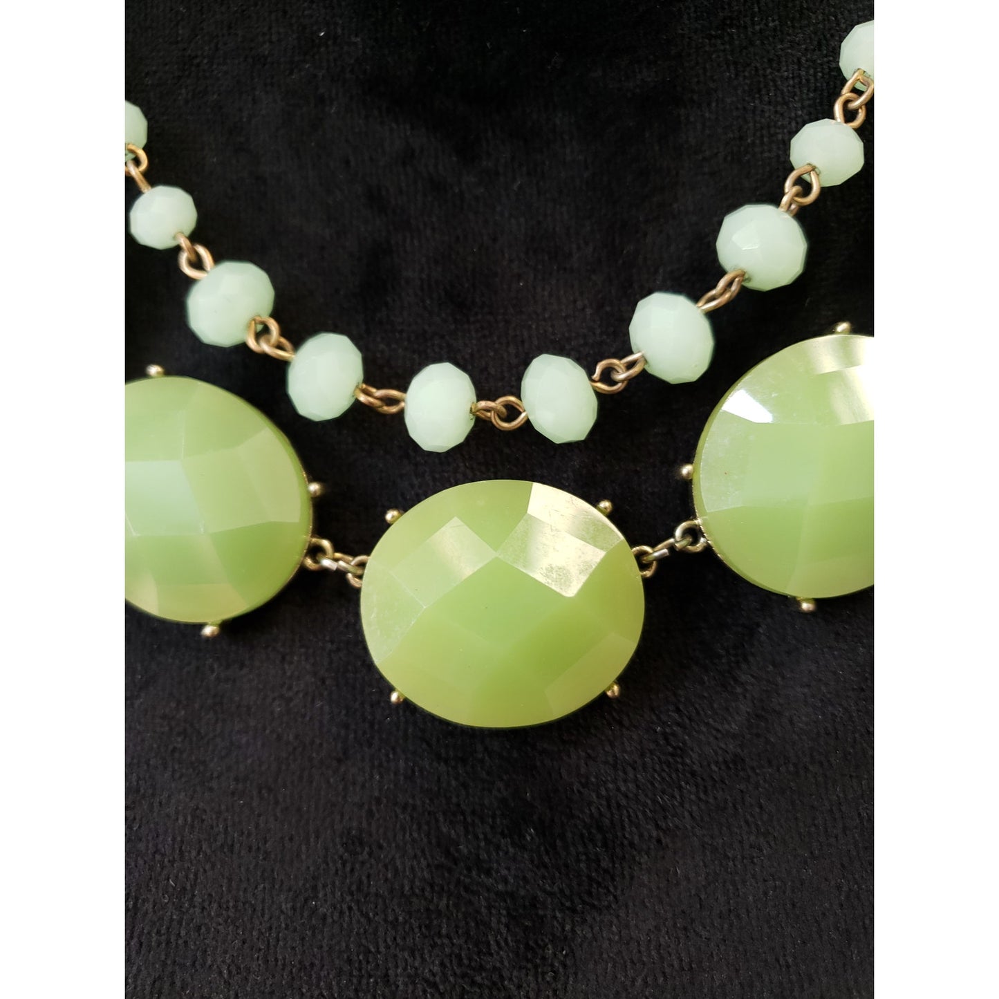 Womens Two Strand Faceted Prong-set Emerald Acrylic Beads Statement Necklace