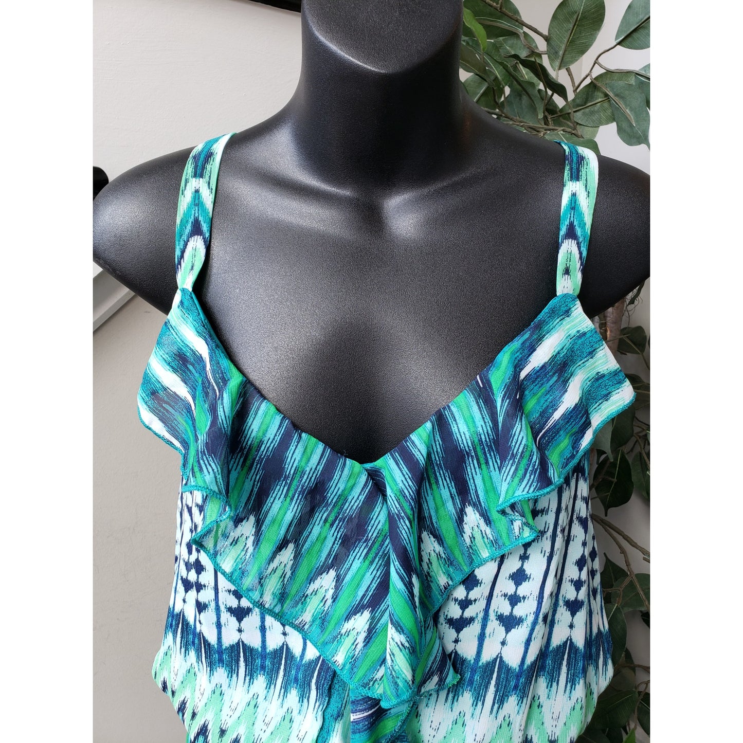 Faded Glory Long Maxi Dress Women 2X Green & Blue Ruffle Strap V-Neck Sleeveless