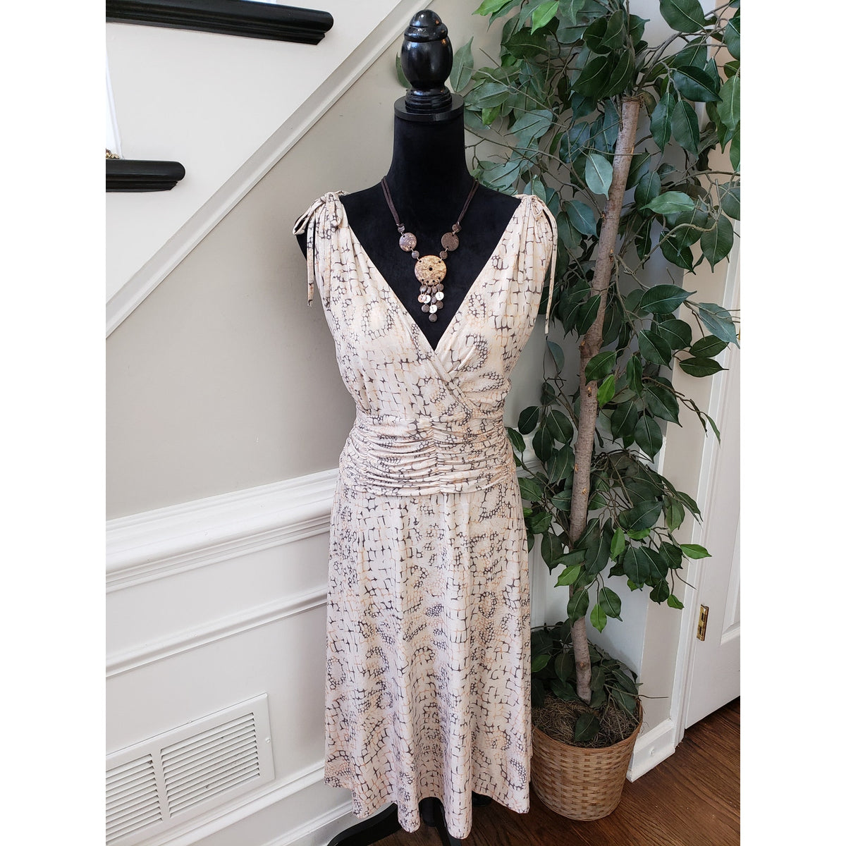 AA Studio AA Shift Dress Women 18W Beige Wrap V Neck Empire Waist Tie Shoulder