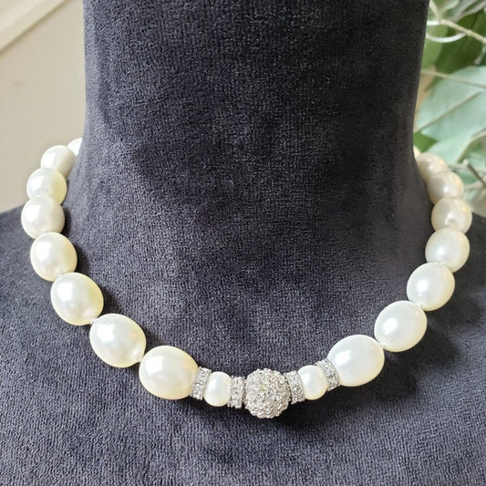 Womens Fashion White Faux Pearl and Rhinestone Choker Necklace with Barrel Clasp