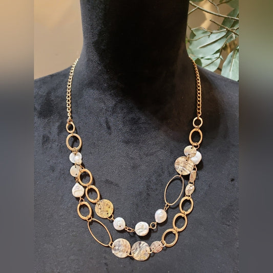 Womens Fashion Gold Tone Abalone Shell Stone Disk Chunky Necklace with Lobster