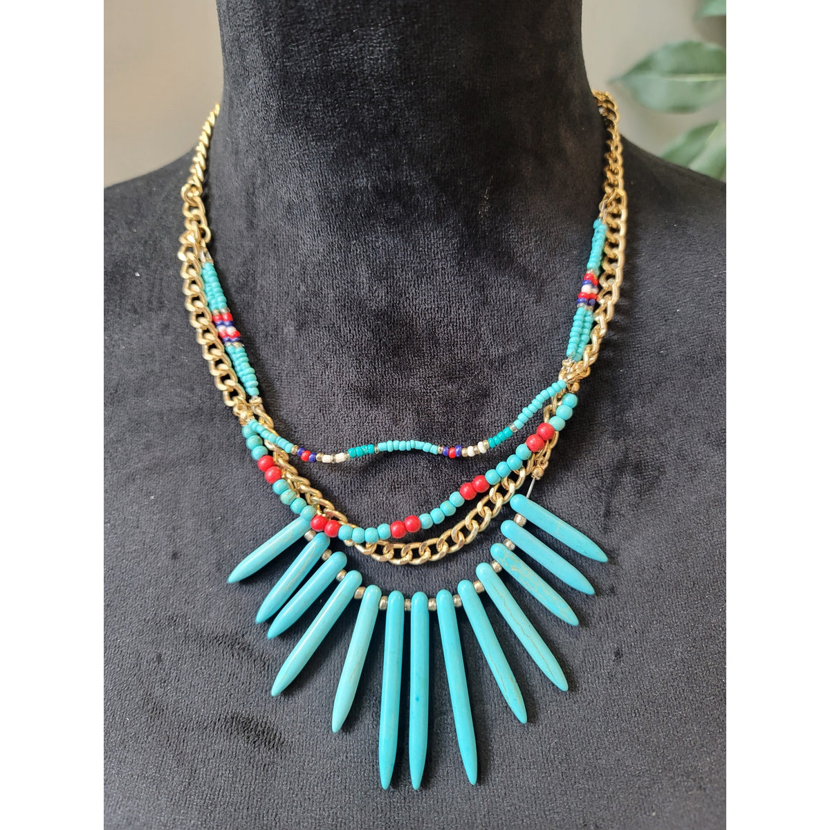 Women's Multilayer Beaded Spike Necklace With Gold Chain And Lobster Clasp