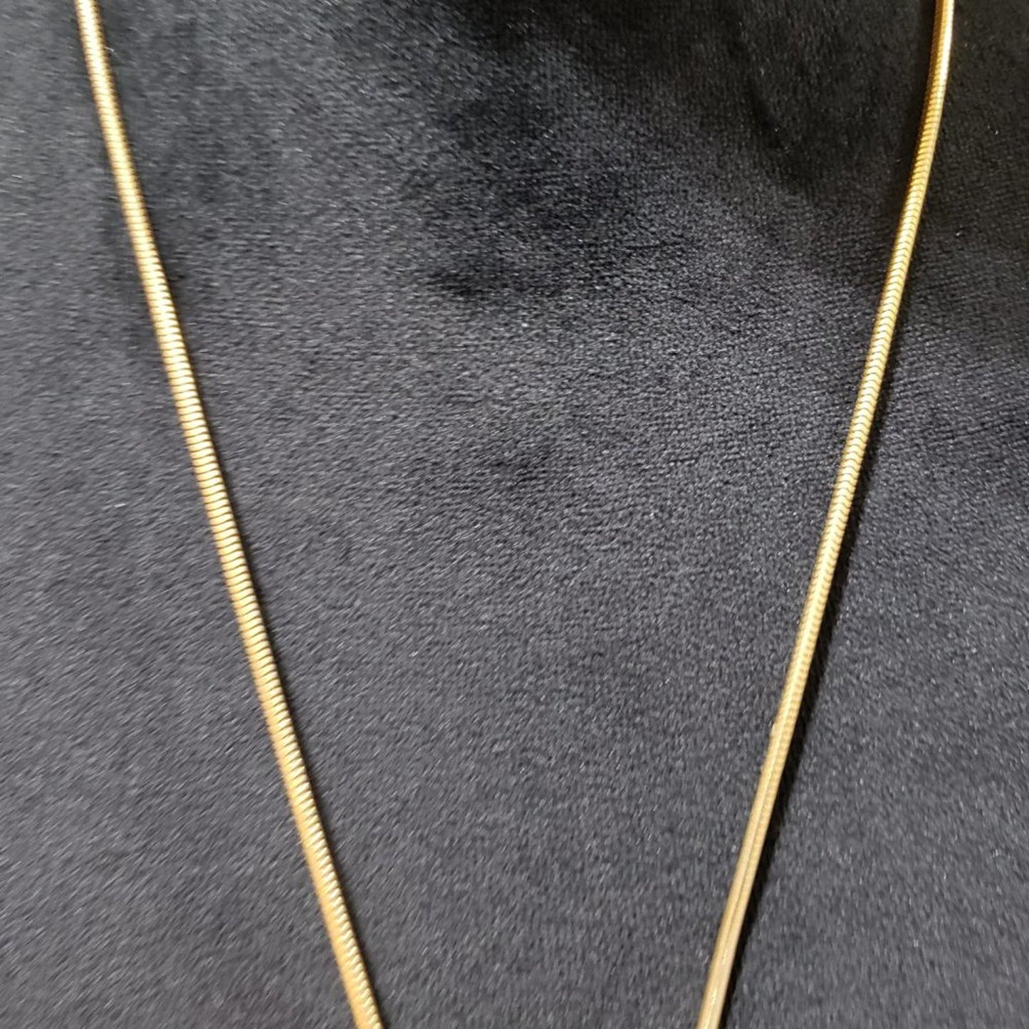 Womens Fashion Chunky Gold Tone Big Pendant Teardrop Necklace with Round Clasp