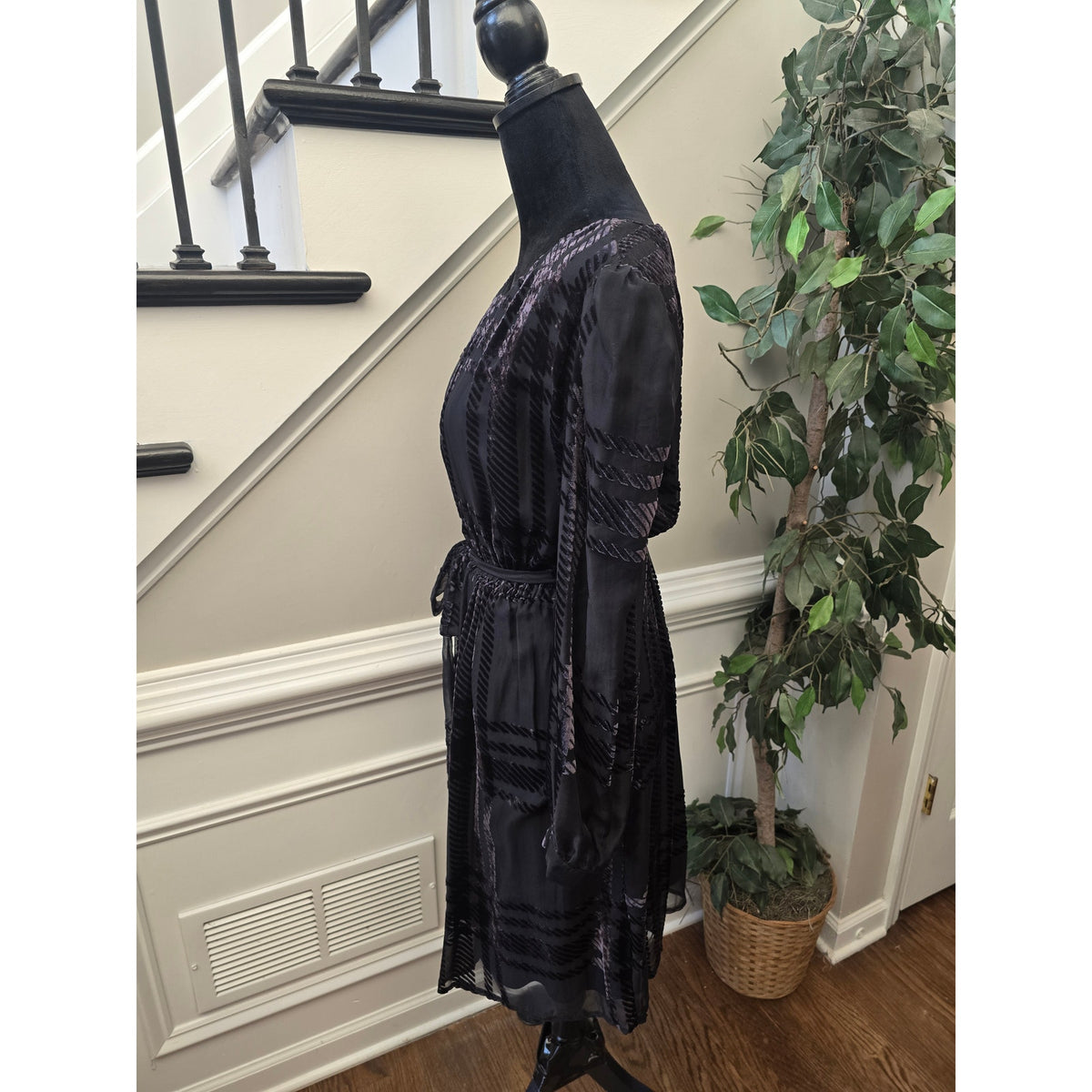 Taylor A-Line Dress 14 Black Velvet Plaid Tie-Waist Scoop Puff Shoulder Party