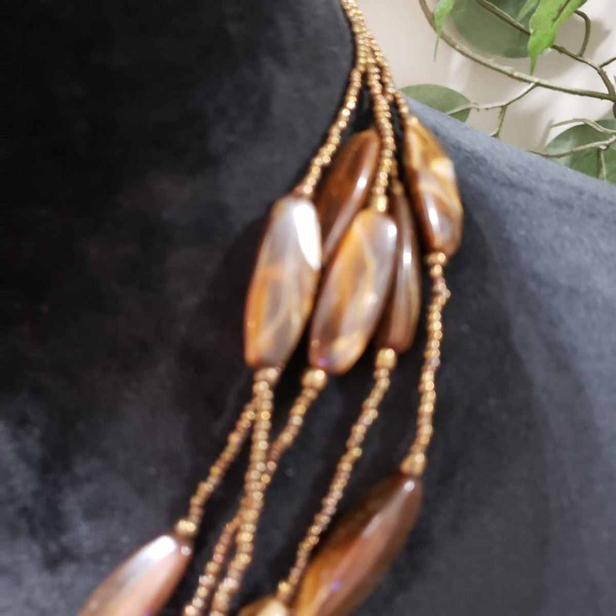 Womens Fashion Brown Amber Swirl Long Seed Bead 5 Strand Collar Necklace Jawelry