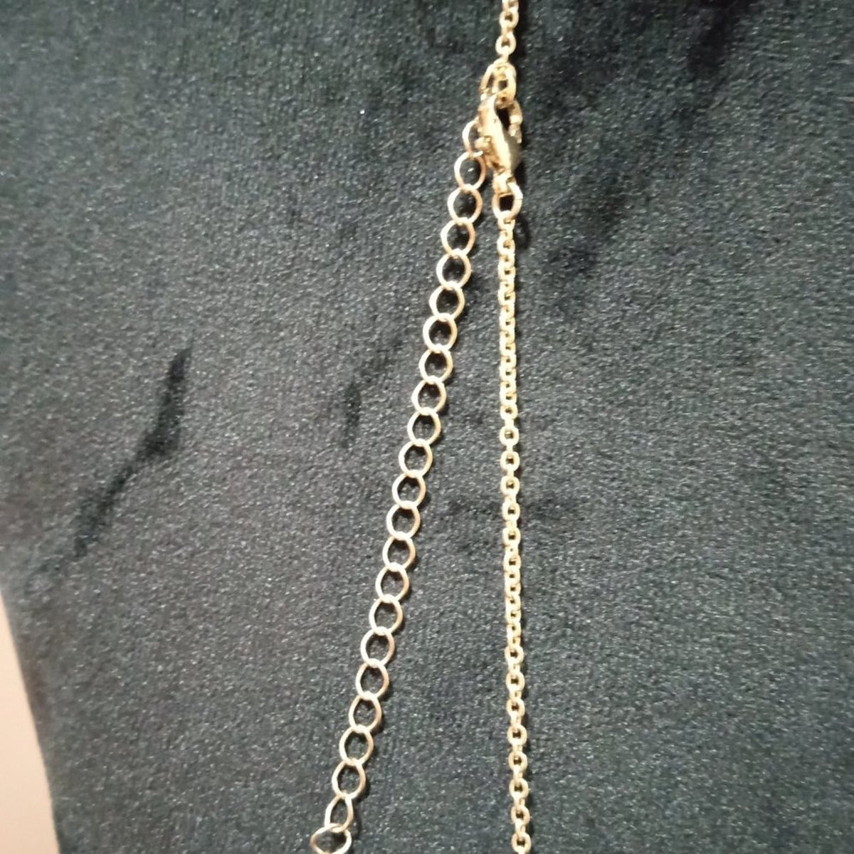 Women Fashion Elegant Black & Clear Rhinestone Beads Gold Tone Pendant Necklace