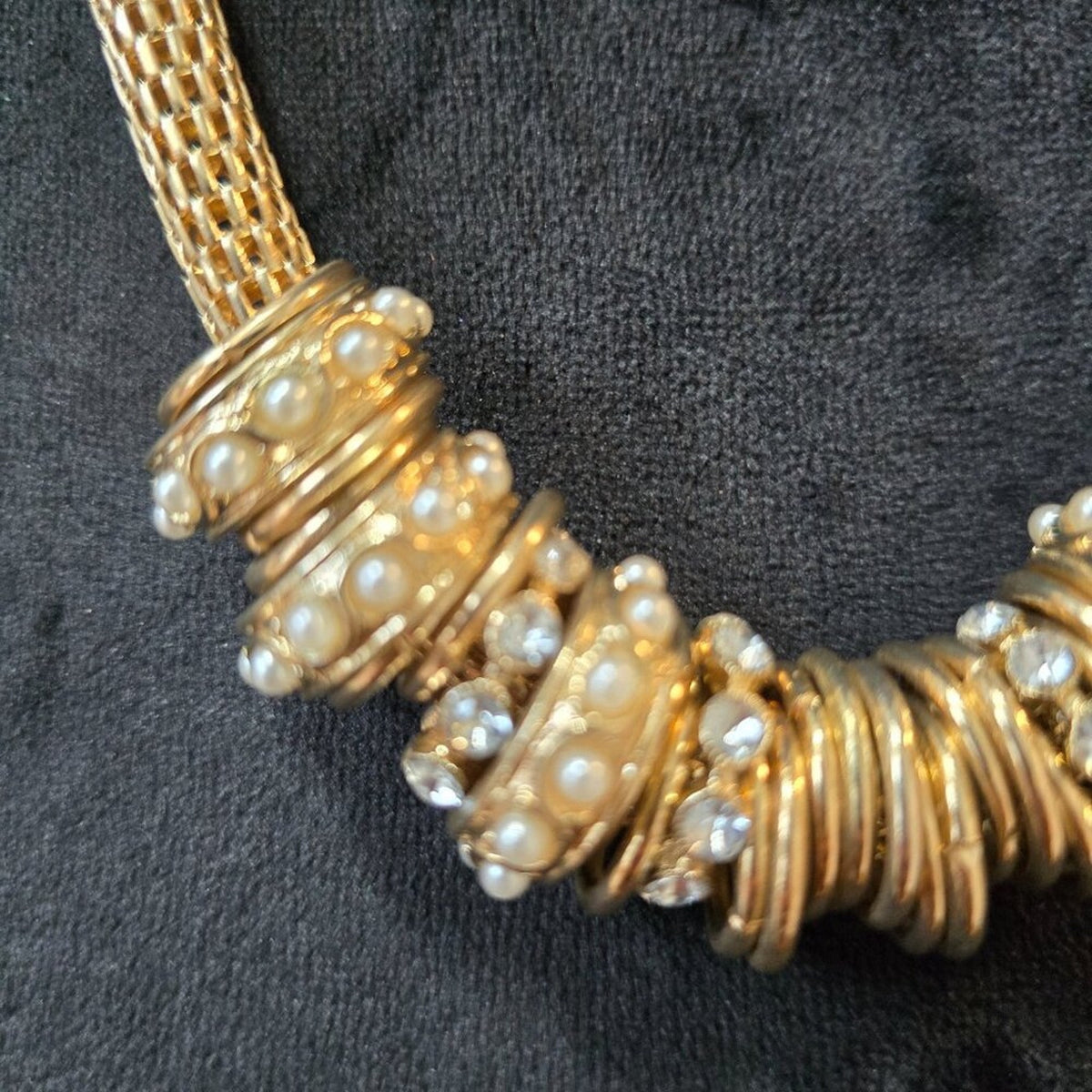 Womens Ivory Faux Pearls Gold Tone Snake Chain Necklace with Lobster Clasp