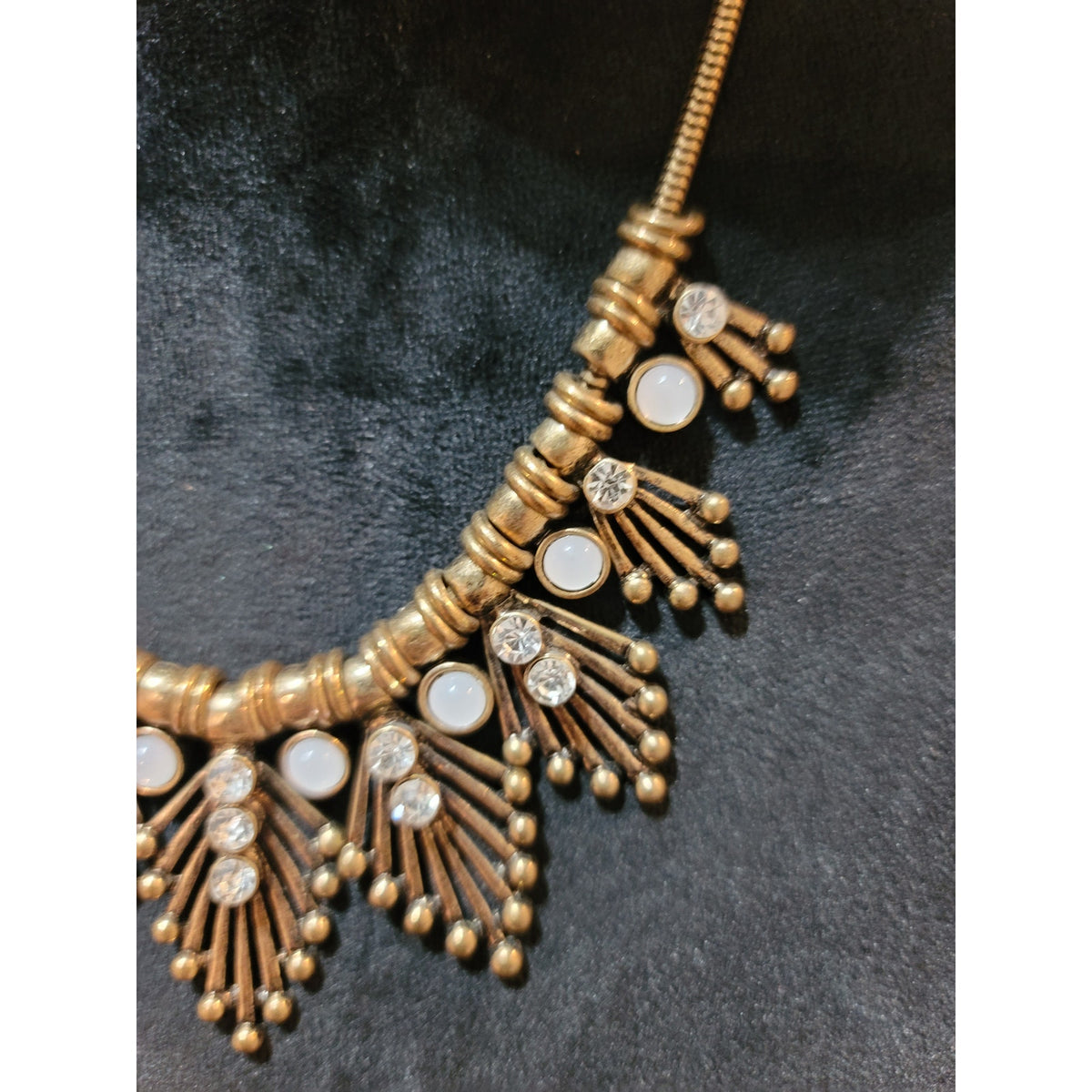 Women's Antique Gold Statement Necklace With White Stones And Lobster Clasp Lock