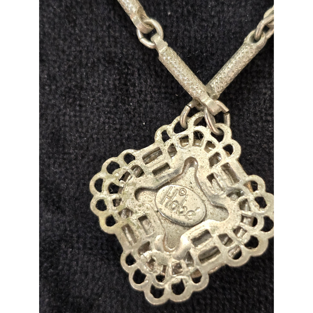 Hobe Antique Silver Tone Round Pendant Necklace Vintage Style
