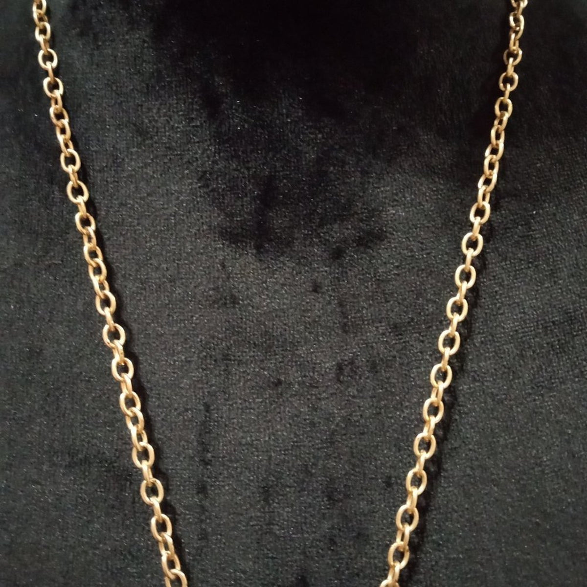 Womens Fashion Boho Style Chunky Gold Tone Carved Floral Pendant Long Necklace