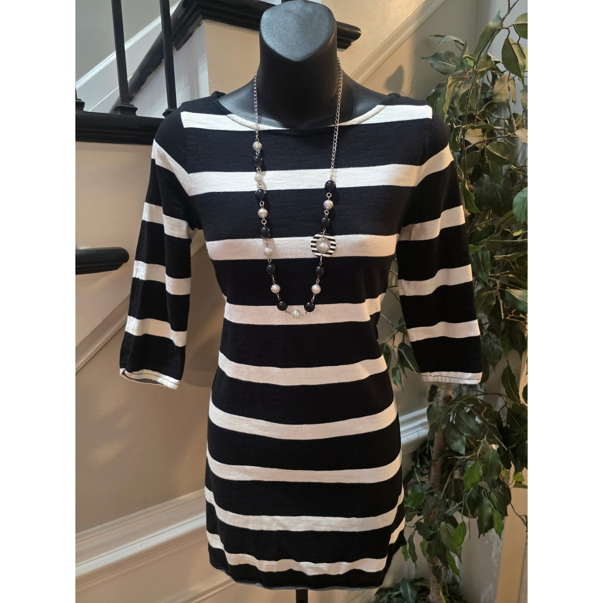 J. Crew Shift Dress Women's Size XS Black/White Striped Boat Neck 3/4 Sleeves