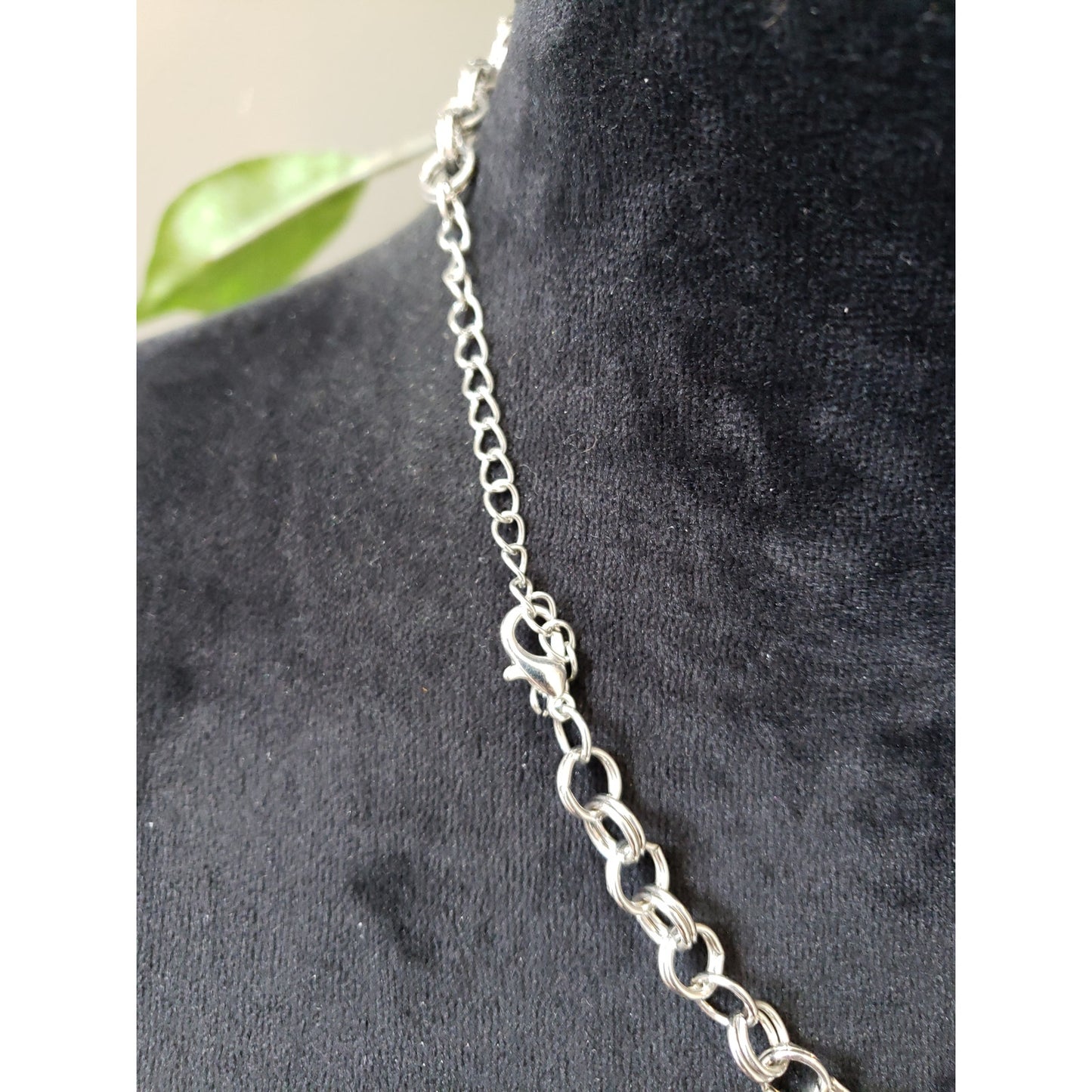 Womens Silver Tone Round Metal Discs Cluster Bib Necklace Jewelry with Lobster