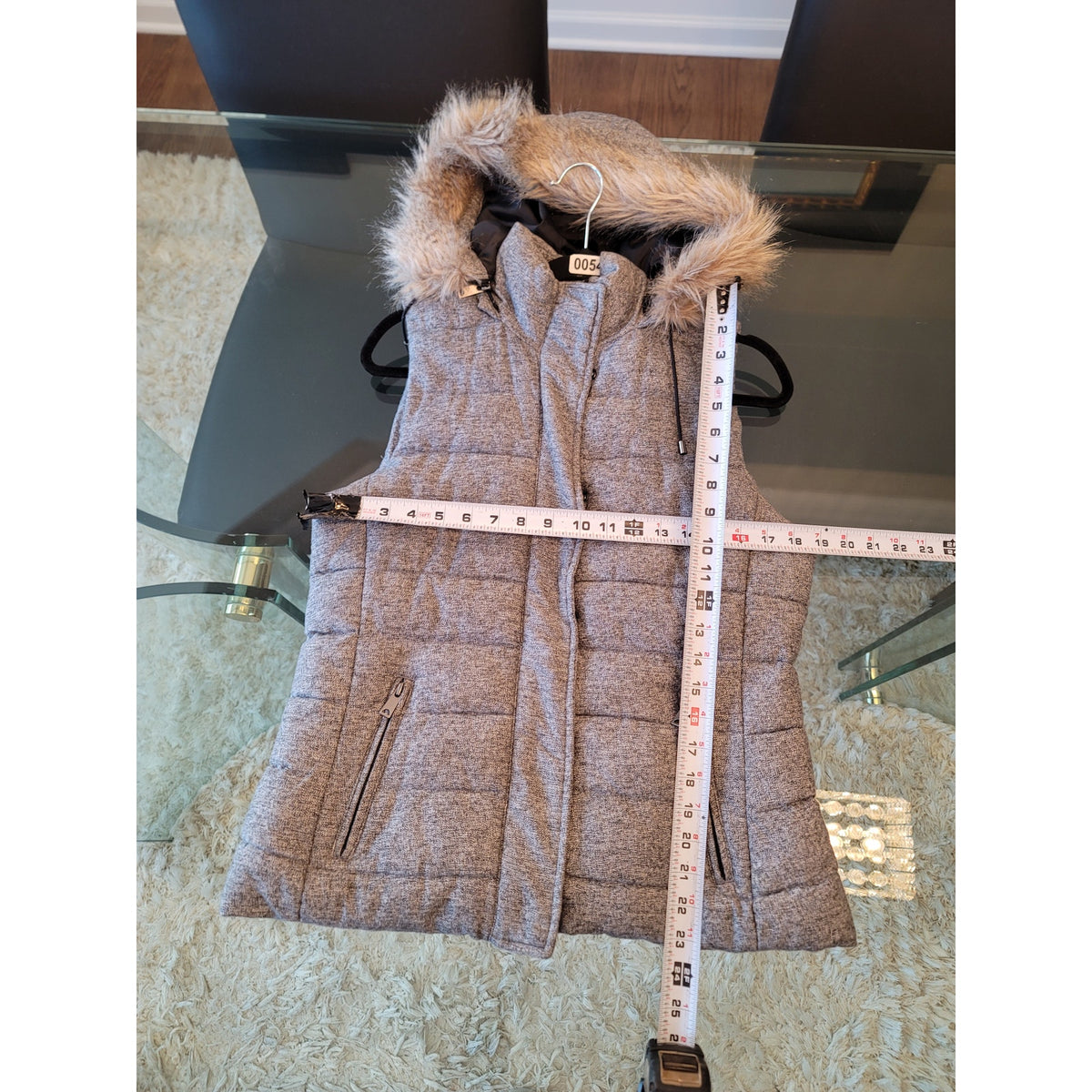 Banana Republic Puffer Vest Women's Small Gray Quilted Fleece Lined Front Zipper