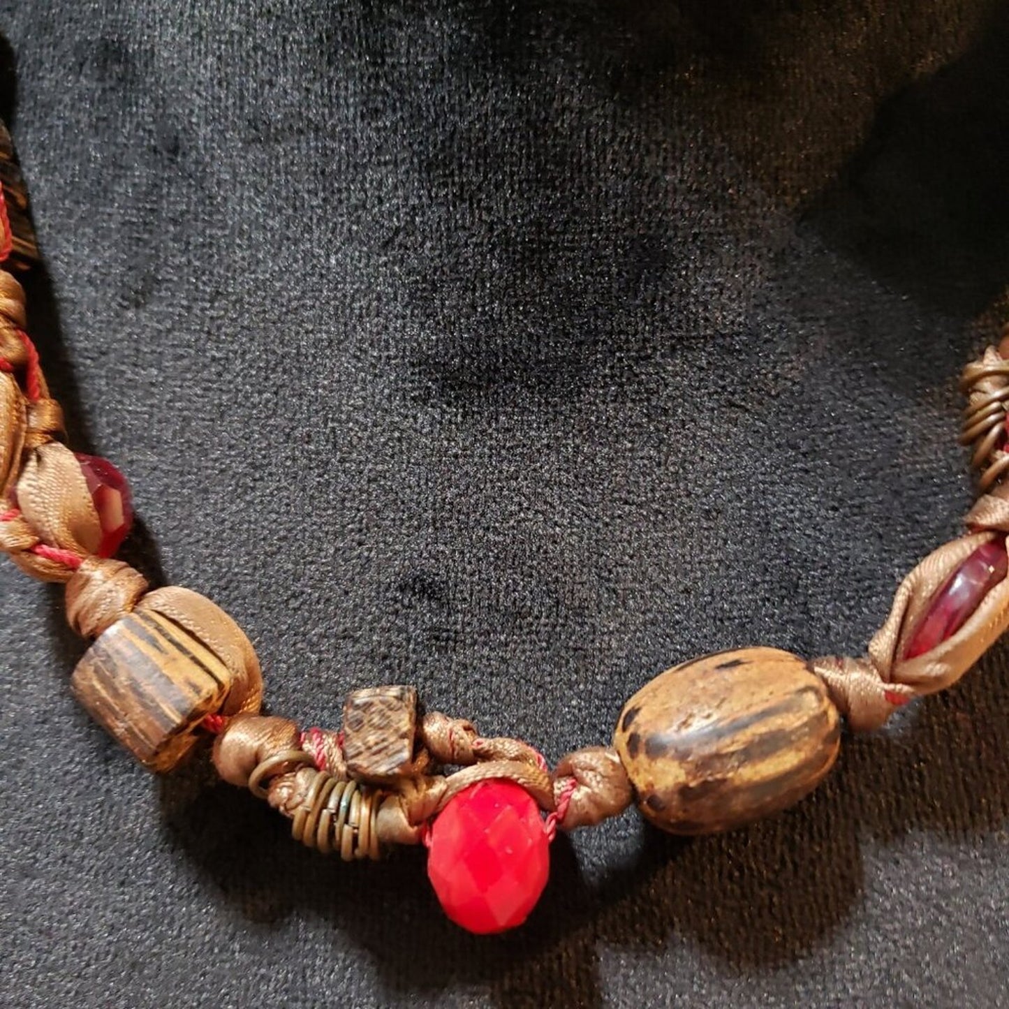Women Brown Ribbon Wrapped Wood & Crystel Bead Collar Necklace with S Hook Clasp