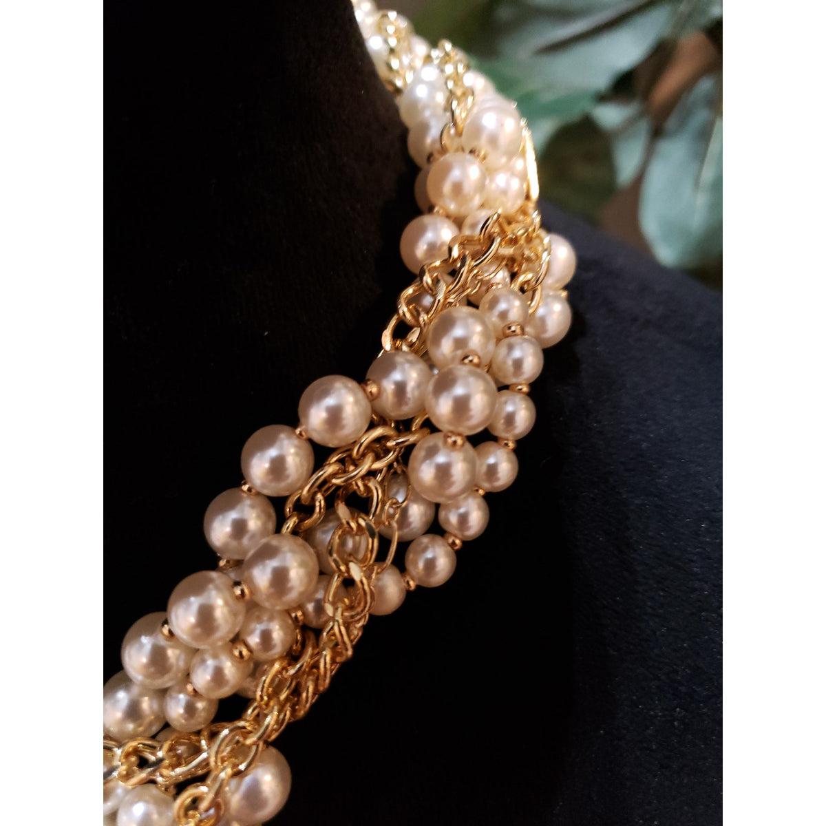 Women Gold Tone Layered Ivory Faux Pearls Twisted Chains Collar Necklace Jewelry