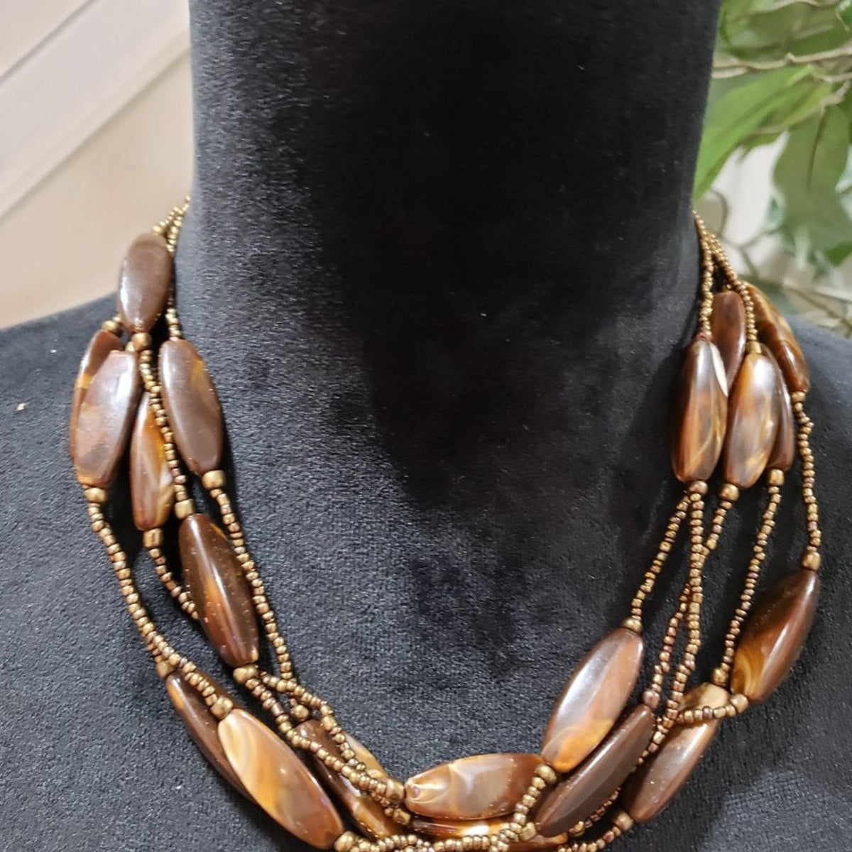 Womens Fashion Brown Amber Swirl Long Seed Bead 5 Strand Collar Necklace Jawelry
