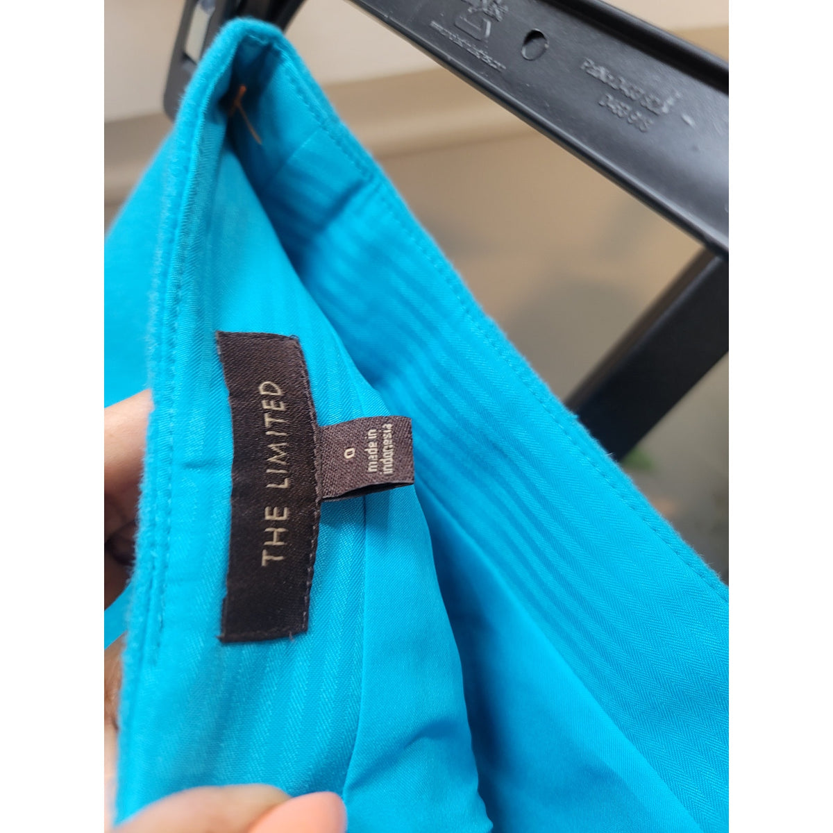 The Limited Mini Skirt Women's Size 0 Blue Fully Lined Back Zipper Straight Cut