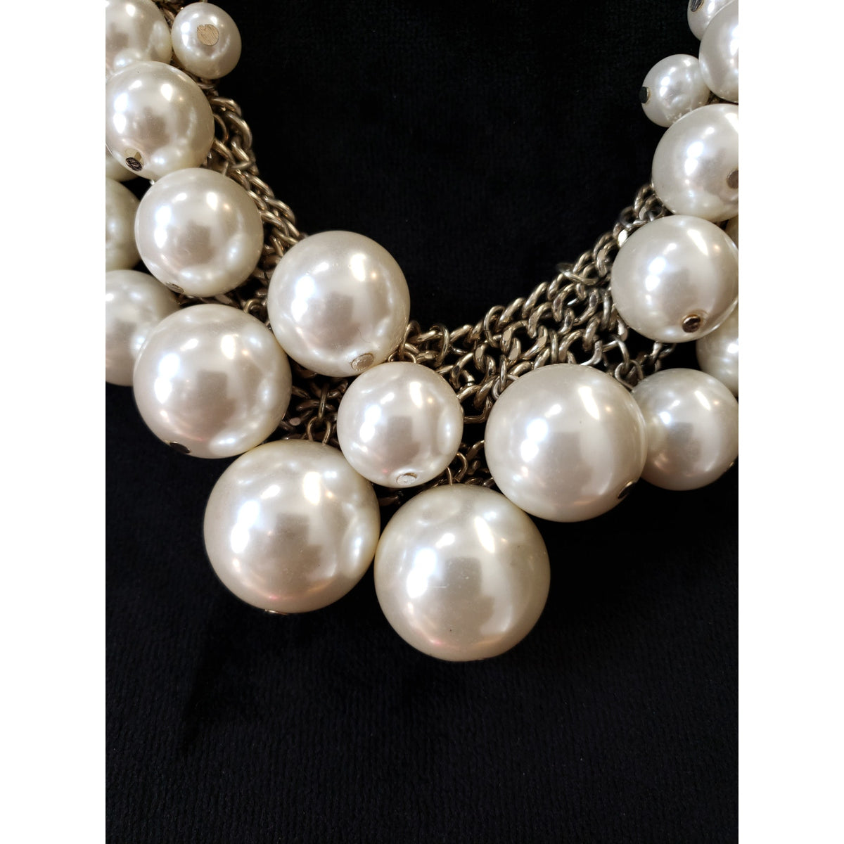 Womens Ivory Faux Pearls Cluster with Double Curb Chains Bib Statement Necklace