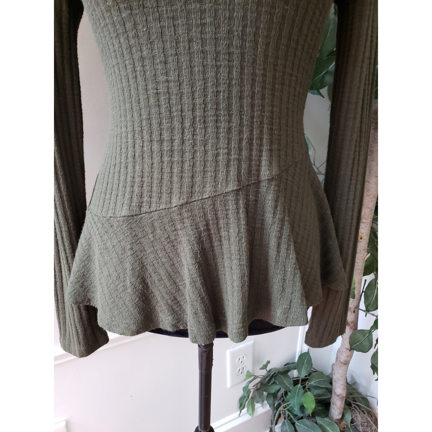Maeve by Anthropologie Sweater Womens XS Green Cowl Neck Ribbed Peplum Hem