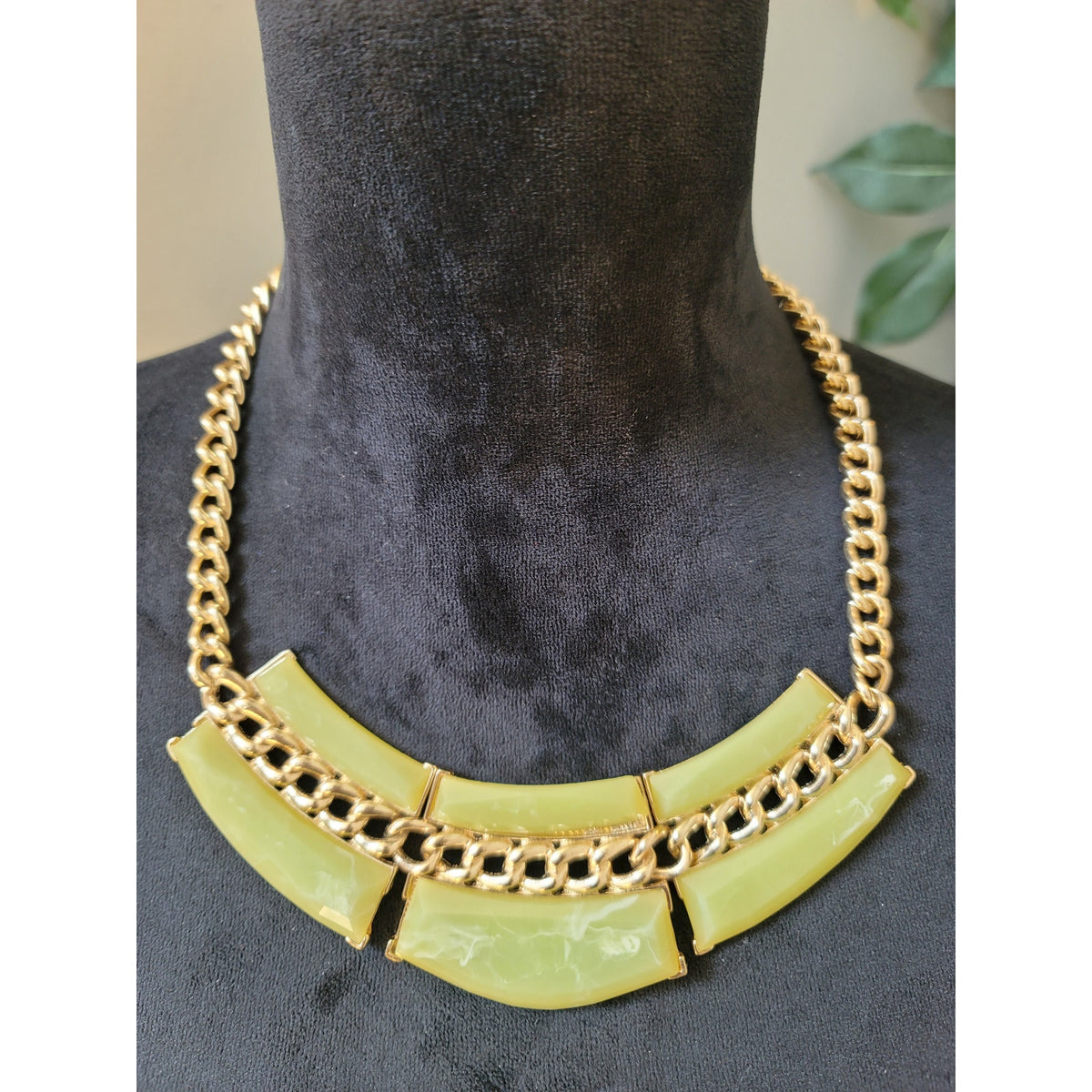 Women's Green Resin Statement Necklace With Gold Chain And Lobster Clasp Lock