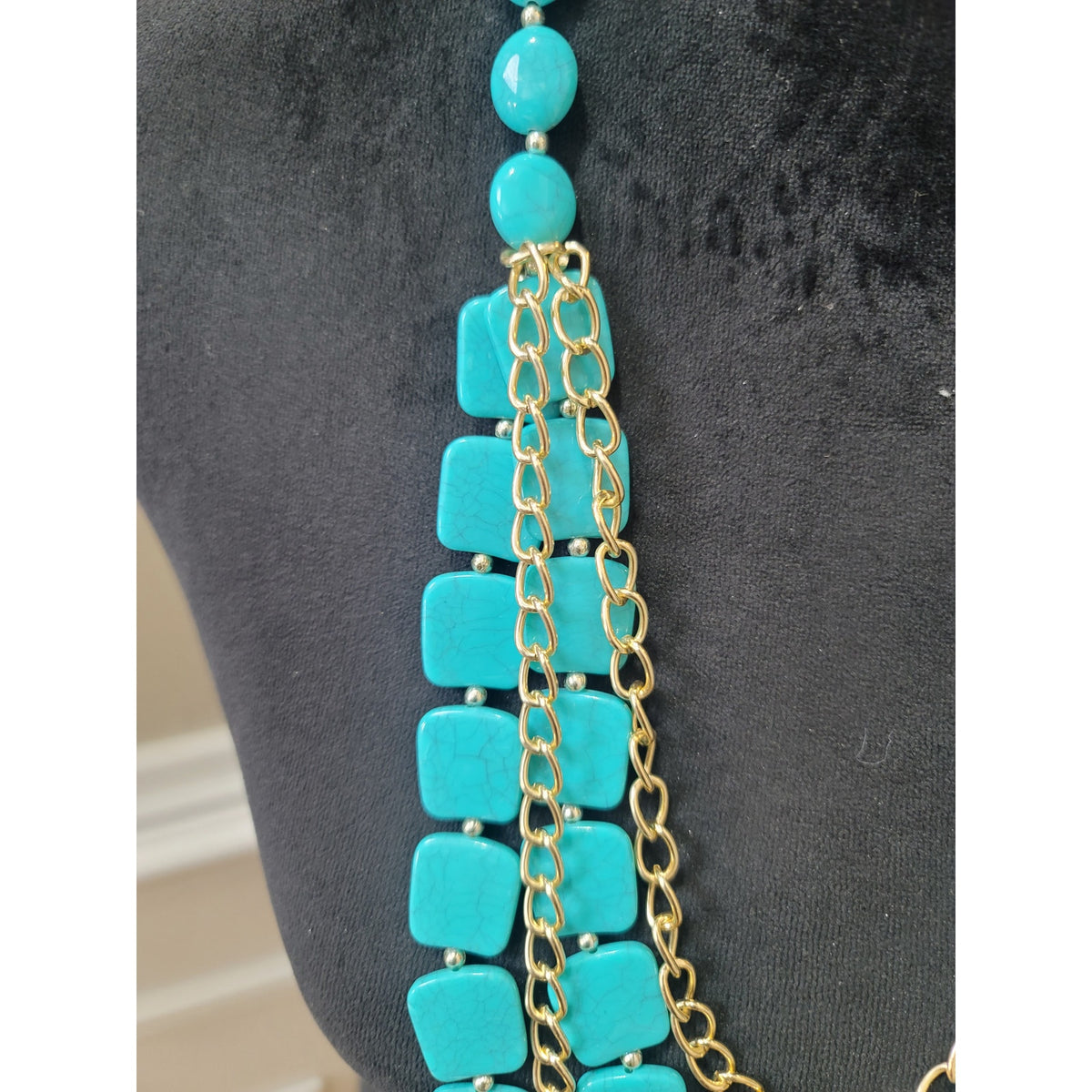 Women's Turquoise Beaded Layered Statement Necklace Gold Tone Chain Jewelry