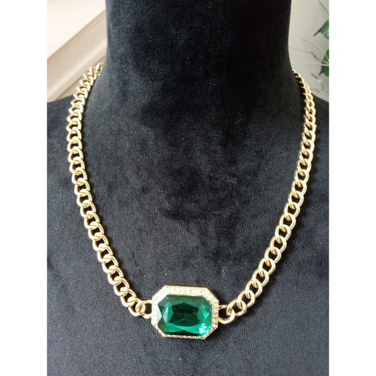 Gold Tone Curb Chain Necklace Large Emerald Green Crystal Statement Pendant Set