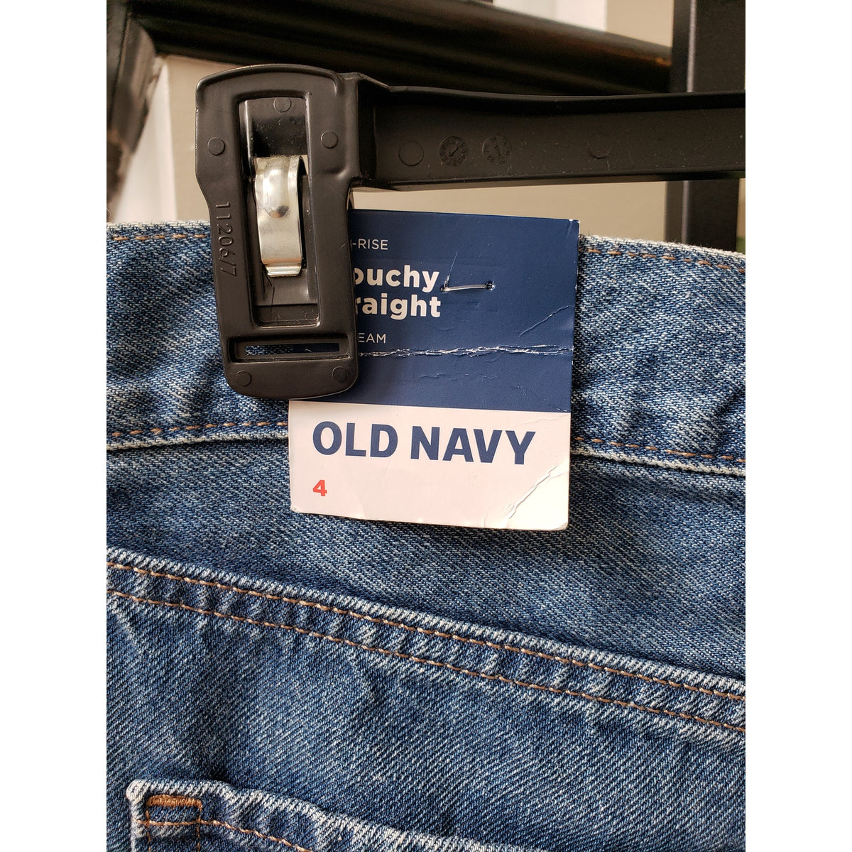Old Navy Cut Off Shorts Women 4 Blue Denim Distressed High Rise Slouchy Straight