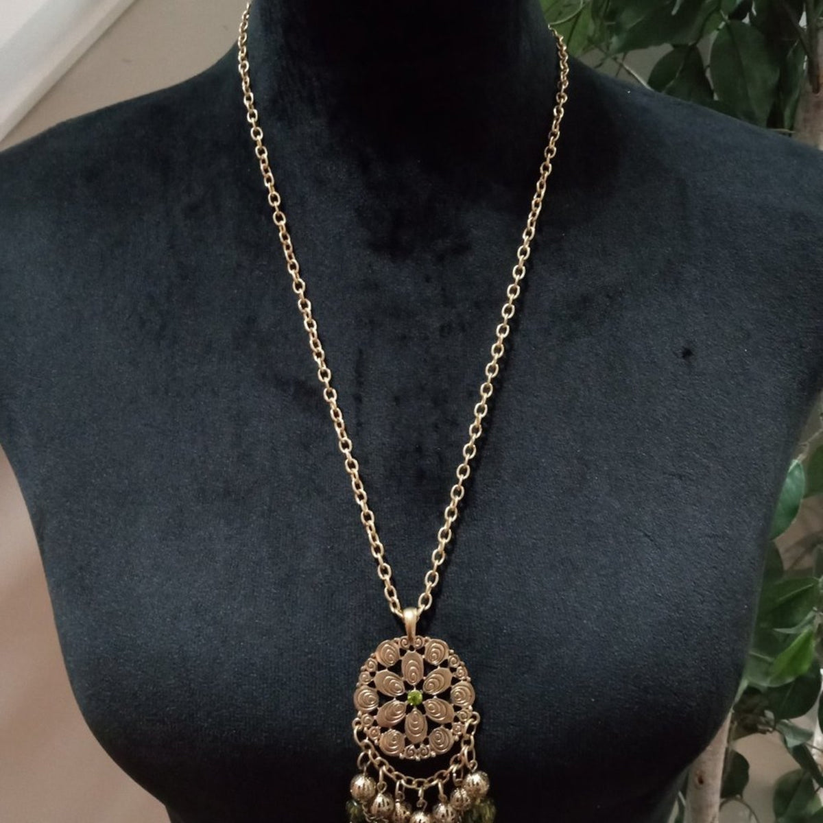 Womens Fashion Boho Style Chunky Gold Tone Carved Floral Pendant Long Necklace