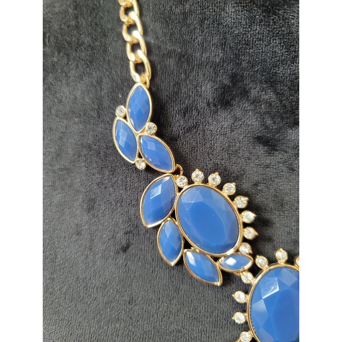 Women Blue and Turquoise Statement Necklace and Earrings Set with Crystal Accent