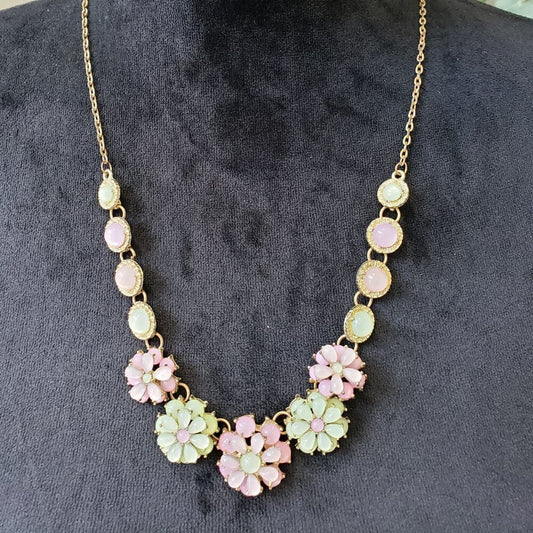 Womens Green Pink Bubble Flower Gem Necklace Jewelry with Lobster Clasp