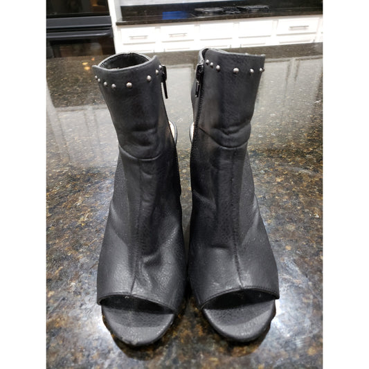 Penny Loves Kenny Ankle Boots Womens Size 7.5M Black Leather Studded Open Toe