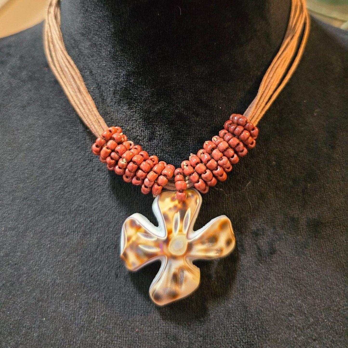 Women Fashion Orange Flowers & Plants Beaded Pendants Necklace with Button Clasp