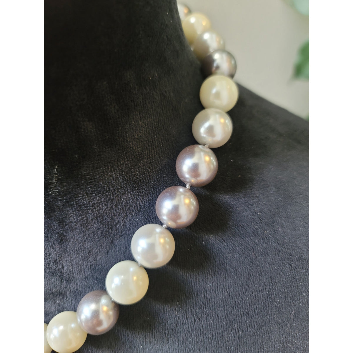 Women's Elegant White And Gray Faux Pearl Necklace With Adjustable Hook Clasp