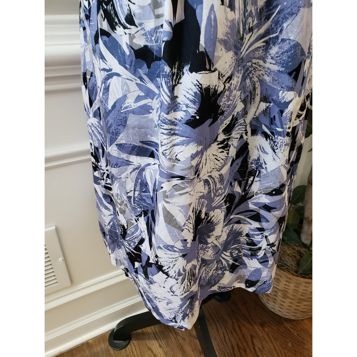 Alfani Fit & Flare Dress Womens Petite 10 Blue Ruffle Cotton Sleeveless V Neck