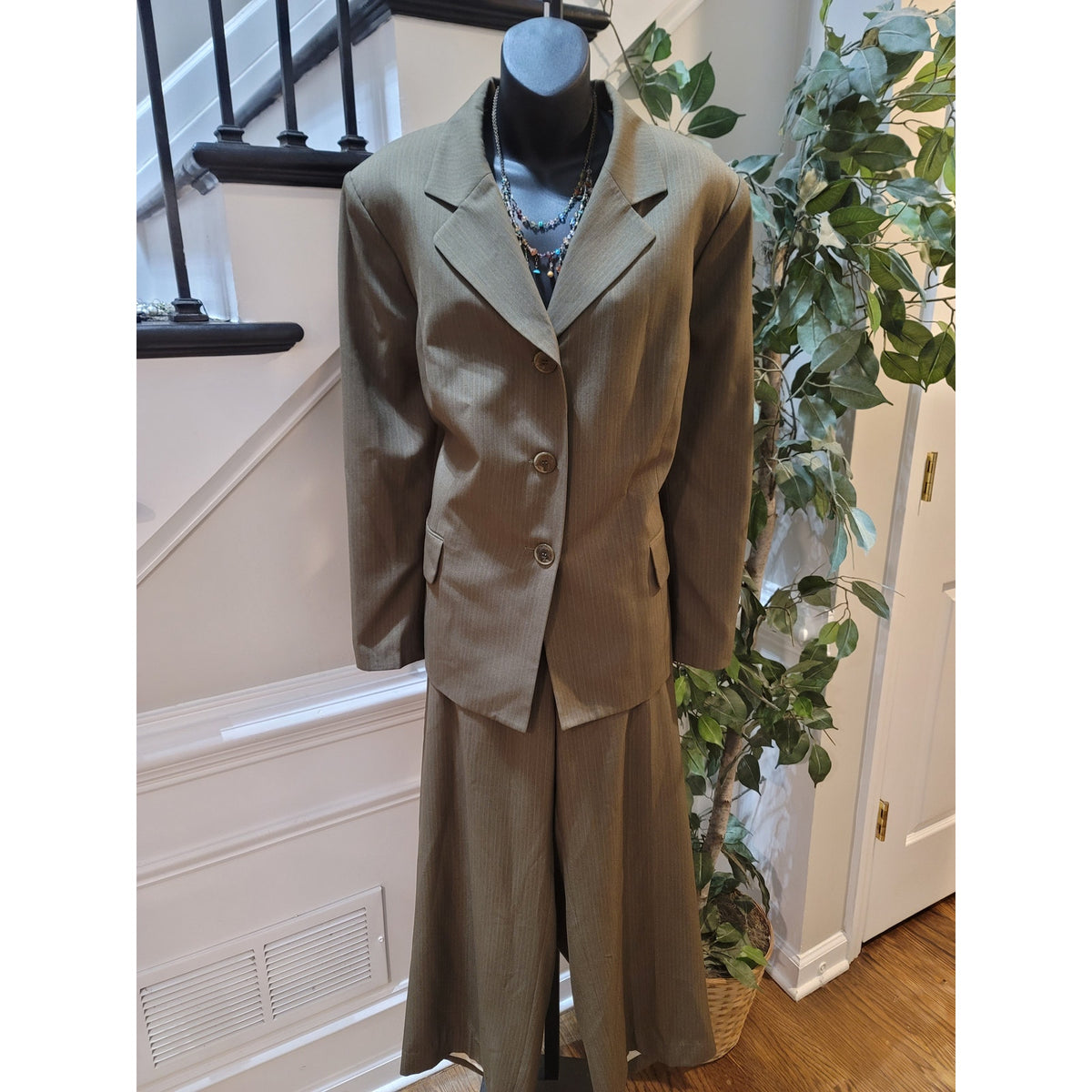 Evan Picone Pants Suit Womens SZ 20W Brown Pinstripe 3-Button Blazer Welt Pocket
