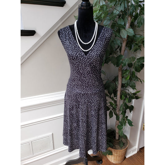 Guberry Knee Length Dress Women's 2XL Black Polka Dot Wide Strap Wrap V Neck